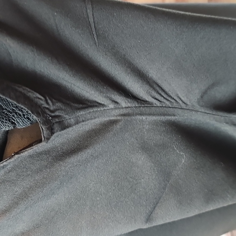 NEW LEVI'S BLACK SHORT DOLMAN SLEEVE LACE INSET PULLOVER TOP BLOUSE - Picture 5 of 14